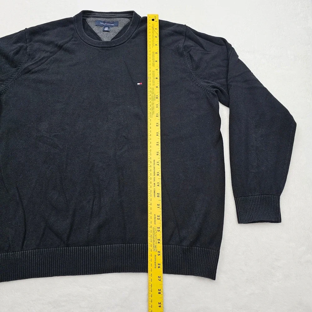 Tommy Hilfiger Sweater Mens Large Black Crewneck Logo Pullover Preppy Minimalist